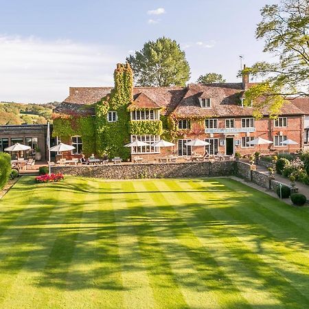 The Alfriston Hotel Bagian luar foto