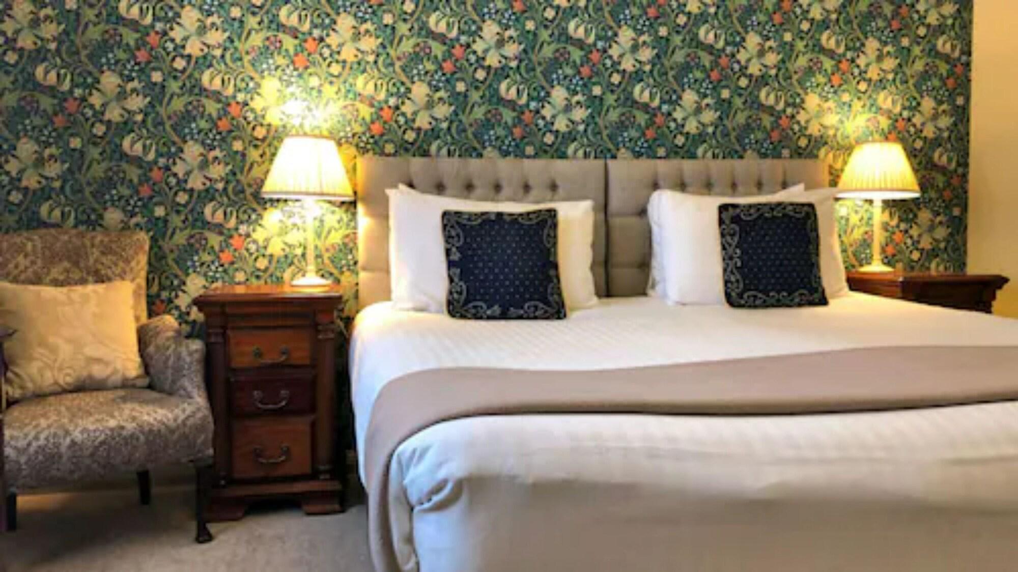 The Alfriston Hotel Bagian luar foto